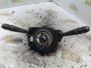 Gebruikte Combischakelaar Stuurkolom Peugeot 508 SW (8E/8U) 1.6 HDiF 16V Prijs € 78,75 Margeregeling aangeboden door Binckhorst BV