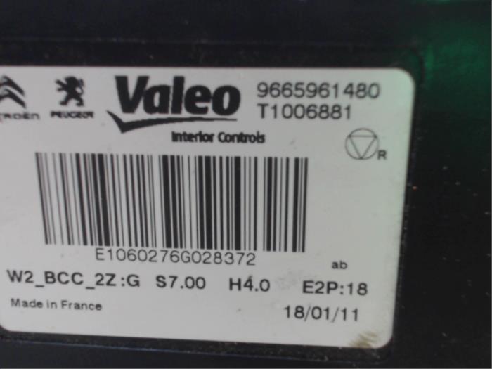 Computer Kachel van een Peugeot 508 SW (8E/8U) 1.6 HDiF 16V 2011