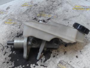 Gebruikte Hoofdremcilinder Volvo V50 (MW) 2.4 20V Prijs € 19,95 Margeregeling aangeboden door Binckhorst BV