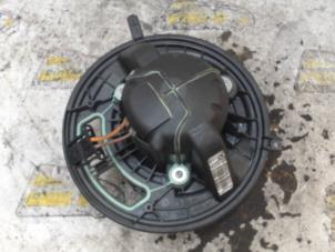Gebruikte Chaufage Ventilatiemotor BMW 1 serie (E82) 120d 16V Prijs € 36,75 Margeregeling aangeboden door Binckhorst BV