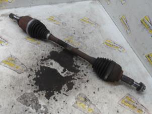 Gebruikte Homokineetas links-voor Dacia Logan MCV II/Sandero Wagon (7S) 0.9 TCE 12V Prijs € 47,25 Margeregeling aangeboden door Binckhorst BV