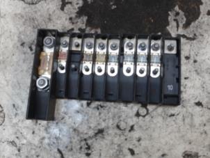 Gebruikte Zekeringkast Volkswagen Transporter T6 2.0 TDI DRF Prijs € 52,50 Margeregeling aangeboden door Binckhorst BV