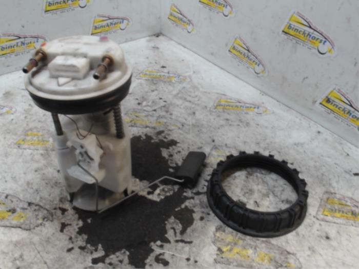 Gebruikte Tank element Pomp Volvo S40 (VS) 1.9 16V T4 Prijs € 42,00 Margeregeling aangeboden door Binckhorst BV