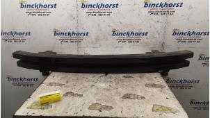 Gebruikte Bumperbalk voor Chevrolet Suburban 5.3 V8 FlexFuel 4x4 Prijs € 105,00 Margeregeling aangeboden door Binckhorst BV