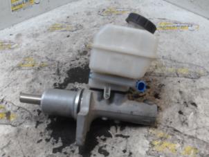 Gebruikte Hoofdremcilinder Mercedes Sprinter 3,5t (906.73) 316 CDI 16V Prijs € 44,10 Margeregeling aangeboden door Binckhorst BV