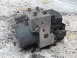 Gebruikte ABS Pomp Toyota Corolla (E12) 1.4 16V VVT-i Prijs € 52,50 Margeregeling aangeboden door Binckhorst BV