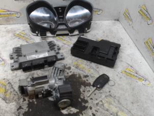 Gebruikte Kontaktslot + computer Ford Fiesta 6 (JA8) 1.25 16V Prijs € 131,25 Margeregeling aangeboden door Binckhorst BV