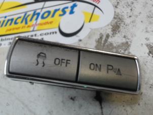 Gebruikte PDC Schakelaar Ford Galaxy (WA6) 2.0 TDCi 16V 140 Prijs € 21,00 Margeregeling aangeboden door Binckhorst BV