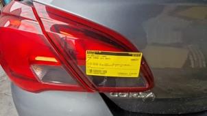 Gebruikte Achterlicht links Opel Corsa E 1.4 16V Prijs € 36,75 Margeregeling aangeboden door Binckhorst BV