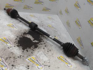 Gebruikte Cardanas rechts-voor (VWA) Opel Corsa E 1.4 16V Prijs € 42,00 Margeregeling aangeboden door Binckhorst BV