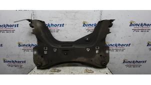 Gebruikte Subframe Renault Modus/Grand Modus (JP) 1.4 16V Prijs € 52,50 Margeregeling aangeboden door Binckhorst BV
