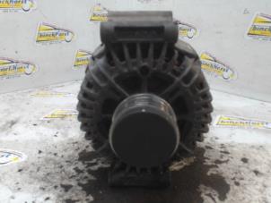 Gebruikte Dynamo Audi A4 Cabrio (B7) 2.0 TFSI 20V Prijs € 52,50 Margeregeling aangeboden door Binckhorst BV