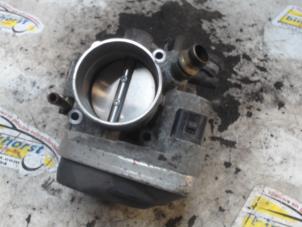 Gebruikte Gasklephuis Opel Zafira (M75) 1.8 16V Ecotec Prijs € 42,00 Margeregeling aangeboden door Binckhorst BV