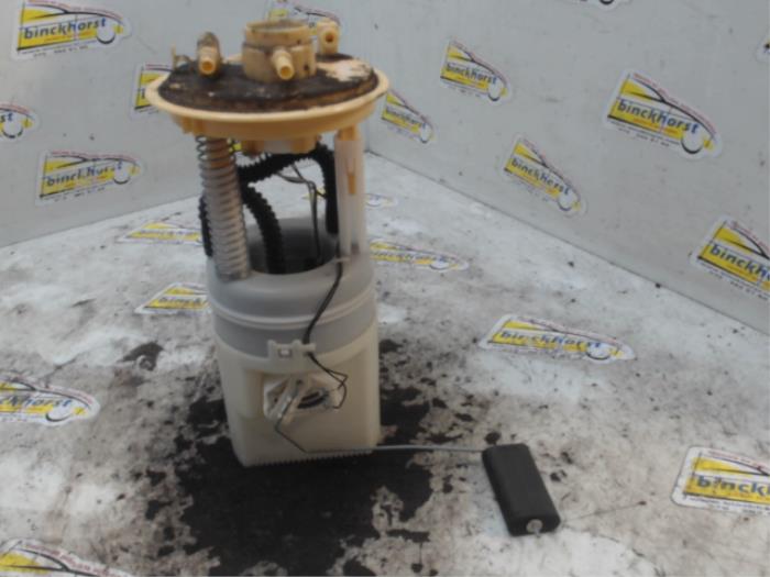 Gebruikte Tank element Pomp Mitsubishi Colt (Z2/Z3) 1.3 16V Prijs € 42,00 Margeregeling aangeboden door Binckhorst BV