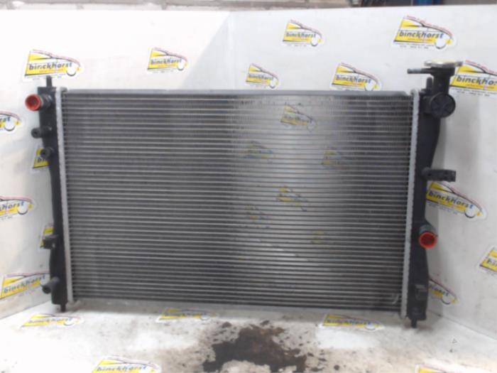 Gebruikte Radiateur Mitsubishi Colt (Z2/Z3) 1.3 16V Prijs € 26,25 Margeregeling aangeboden door Binckhorst BV