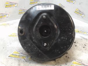 Gebruikte Rembooster Dacia Sandero II 1.0 Sce 75 12V Prijs € 52,50 Margeregeling aangeboden door Binckhorst BV