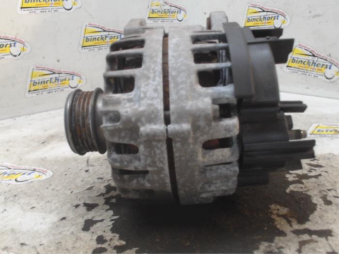 Dynamo van een Dacia Sandero II 1.0 Sce 75 12V 2019