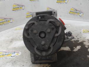 Gebruikte Pomp Airco Dacia Sandero II 1.0 Sce 75 12V Prijs € 131,25 Margeregeling aangeboden door Binckhorst BV