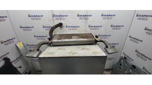 Gebruikte Uitlaat Einddemper Volvo V40 (MV) 2.0 D2 16V Prijs € 105,00 Margeregeling aangeboden door Binckhorst BV