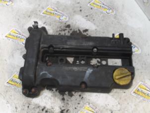 Gebruikte Kleppendeksel Opel Corsa D 1.2 16V Prijs € 31,50 Margeregeling aangeboden door Binckhorst BV