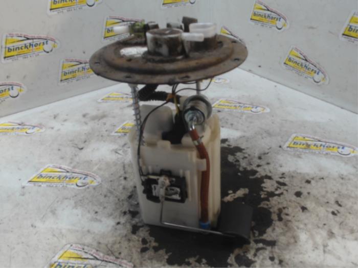 Gebruikte Tank element Pomp Hyundai i10 (F5) 1.1i 12V Prijs € 42,00 Margeregeling aangeboden door Binckhorst BV