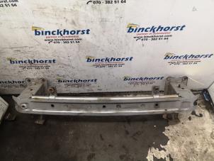 Gebruikte Bumperbalk voor Ford Galaxy (WA6) 2.0 TDCi 16V Prijs € 52,50 Margeregeling aangeboden door Binckhorst BV