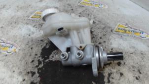 Gebruikte Hoofdremcilinder Mitsubishi Space Star (A0) 1.0 12V Prijs € 31,50 Margeregeling aangeboden door Binckhorst BV