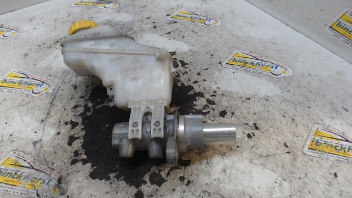Gebruikte Hoofdremcilinder Fiat Doblo Cargo (263) 1.3 MJ 16V DPF Euro 5 Prijs € 26,25 Margeregeling aangeboden door Binckhorst BV