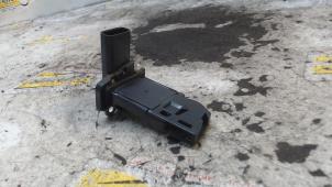 Gebruikte Luchthoeveelheidsmeter Ford Focus 3 1.0 Ti-VCT EcoBoost 12V 125 Prijs € 21,00 Margeregeling aangeboden door Binckhorst BV