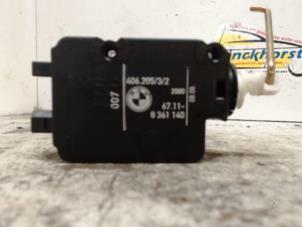 Gebruikte Motor Centrale Deurvergrendeling BMW Z3 Roadster (E36/7) 2.2 24V Prijs € 21,00 Margeregeling aangeboden door Binckhorst BV