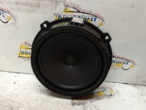 Gebruikte Luidspreker Kia Niro I (DE) 1.6 GDI Hybrid Prijs € 15,75 Margeregeling aangeboden door Binckhorst BV