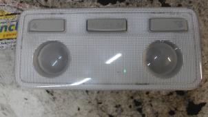 Gebruikte Binnenverlichting voor Toyota Yaris III (P13) 1.5 16V Hybrid Prijs € 15,75 Margeregeling aangeboden door Binckhorst BV