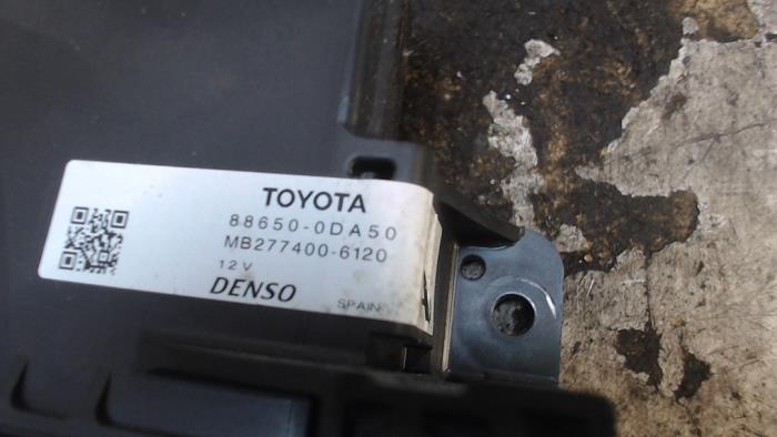 Computer Koeling van een Toyota Yaris III (P13) 1.5 16V Hybrid 2018