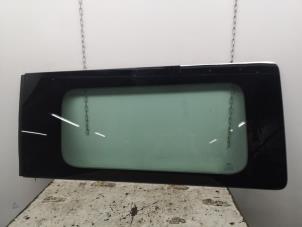 Gebruikte Laaddeurruit zijkant Ford Transit Custom 2.2 TDCi 16V Prijs € 78,75 Margeregeling aangeboden door Binckhorst BV