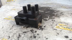 Gebruikte Bobine Ford Focus 2 1.6 16V Prijs € 21,00 Margeregeling aangeboden door Binckhorst BV