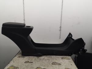 Gebruikte Middenconsoles Tesla Model S 85D Prijs € 157,50 Margeregeling aangeboden door Binckhorst BV