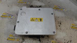 Gebruikte Spanning Stabilisator Tesla Model S 85D Prijs € 183,75 Margeregeling aangeboden door Binckhorst BV