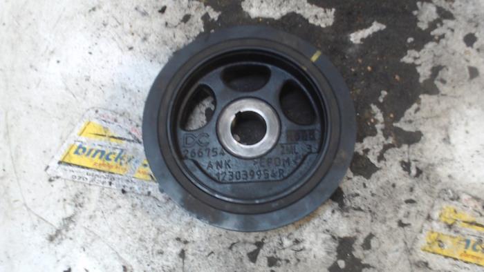 Gebruikte Krukas Poelie Smart Forfour (453) 1.0 12V Prijs € 31,50 Margeregeling aangeboden door Binckhorst BV