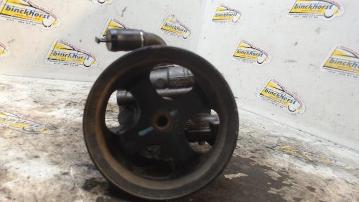 Gebruikte Servopomp Ford Transit Connect 1.8 TDCi 75 Prijs € 52,50 Margeregeling aangeboden door Binckhorst BV