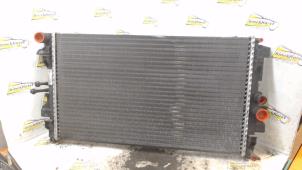 Gebruikte Radiateur Mercedes Vito (639.6) 2.2 109 CDI 16V Prijs € 42,00 Margeregeling aangeboden door Binckhorst BV