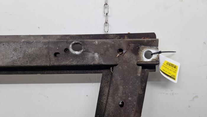 Subframe van een Renault Scénic II (JM) 2.0 16V 2004