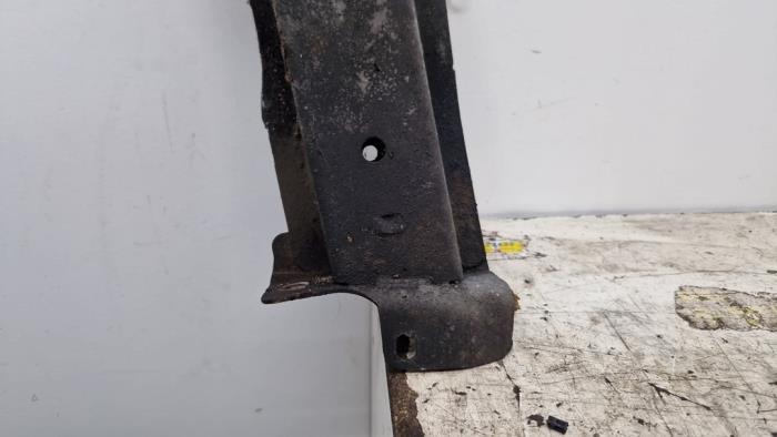 Subframe van een Renault Scénic II (JM) 2.0 16V 2004