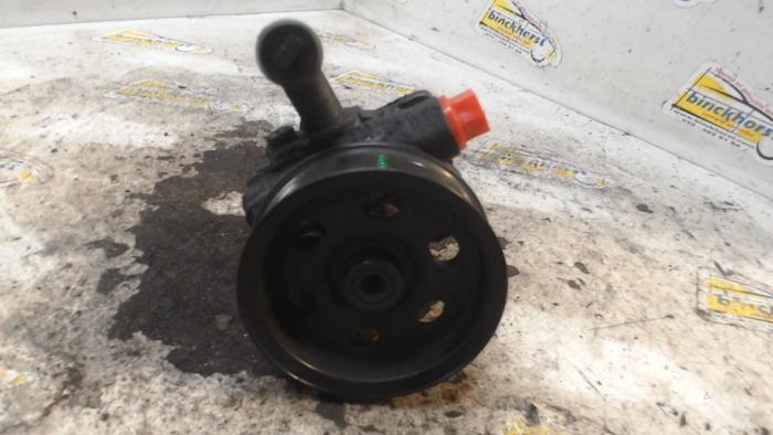 Gebruikte Servopomp Jeep Grand Cherokee (WH/WK) 3.0 CRD V6 24V Prijs € 78,75 Margeregeling aangeboden door Binckhorst BV