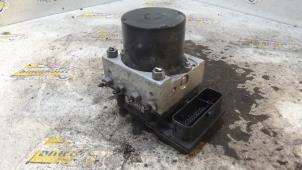 Gebruikte ABS Pomp Skoda Fabia II (5J) 1.4i 16V Prijs € 72,45 Margeregeling aangeboden door Binckhorst BV