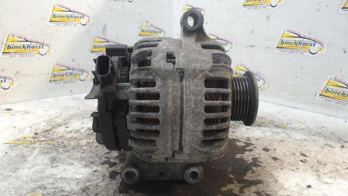 Dynamo van een Ford Transit 2.0 TDdi 16V 260S 2005