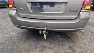Gebruikte Bumper achter Toyota Avensis Wagon (T25/B1E) 1.8 16V VVT-i Prijs € 131,25 Margeregeling aangeboden door Binckhorst BV