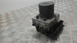 Gebruikte ABS Pomp Renault Megane II (BM/CM) 1.6 16V Prijs € 78,75 Margeregeling aangeboden door Binckhorst BV