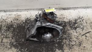 Gebruikte Versnellingsbak Peugeot 108 1.0 12V VVT-i Prijs € 309,75 Margeregeling aangeboden door Binckhorst BV