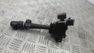 Gebruikte Knipperlicht Schakelaar Chevrolet Suburban 5.3 V8 FlexFuel 4x4 Prijs € 42,00 Margeregeling aangeboden door Binckhorst BV