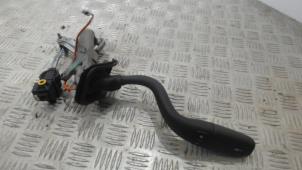 Gebruikte Versnellingspook Chevrolet Suburban 5.3 V8 FlexFuel 4x4 Prijs € 63,00 Margeregeling aangeboden door Binckhorst BV